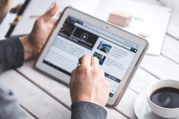 jak prowadzić profil firmowy?